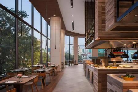 Courtyard by Marriott Phnom Penh - 23