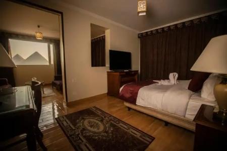 PYRAMIDS TOWER Inn - 20