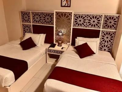 PYRAMIDS TOWER Inn - 61