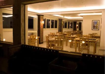 PYRAMIDS TOWER Inn - 9