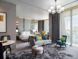Executive Club Double room with city view