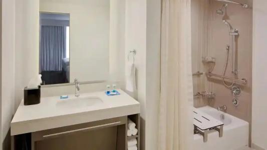 Hyatt House across from Universal Orlando Resort - 33