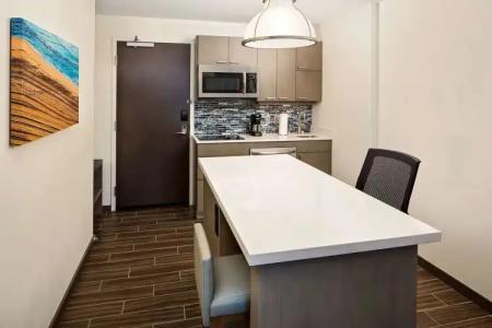 Hyatt House across from Universal Orlando Resort - 25