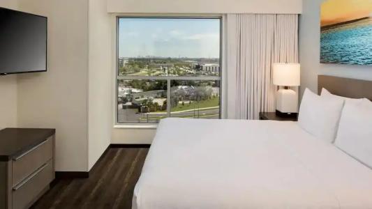 Hyatt House across from Universal Orlando Resort - 39