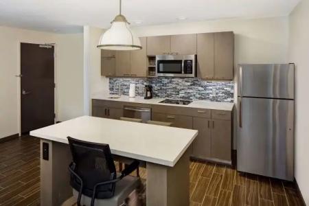 Hyatt House across from Universal Orlando Resort - 26