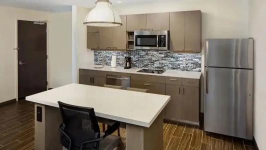 Hyatt House across from Universal Orlando Resort - 37