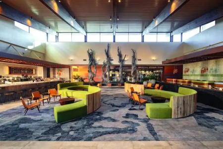 Universal’s Endless Summer Resort – Dockside Inn and Suites - 15