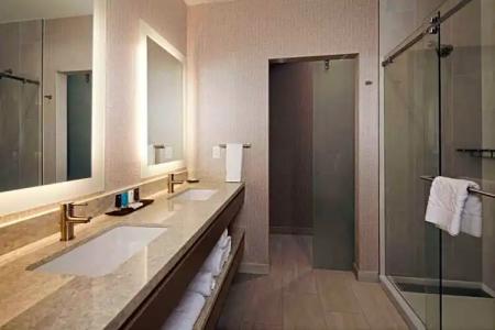 H Los Angeles, Curio Collection By Hilton - 62
