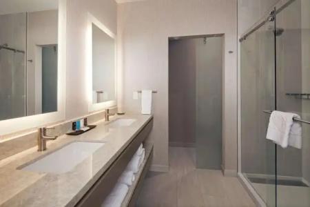 H Los Angeles, Curio Collection By Hilton - 44