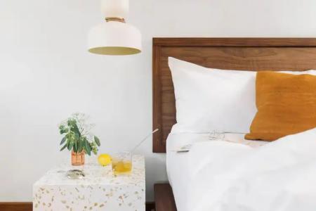 Silver Lake Pool & Inn - 16