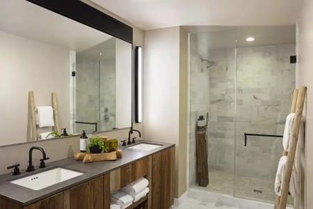 1 West Hollywood - 9