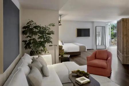 1 West Hollywood - 39