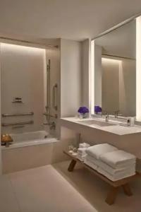 The West Hollywood EDITION - 19