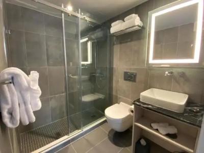 Wingate by Wyndham New York Midtown South/5th Ave - 14