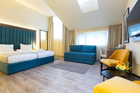 Marquise Garni - 117