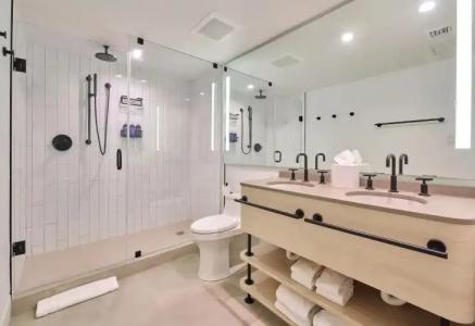 Greystone - Adults Only - 21