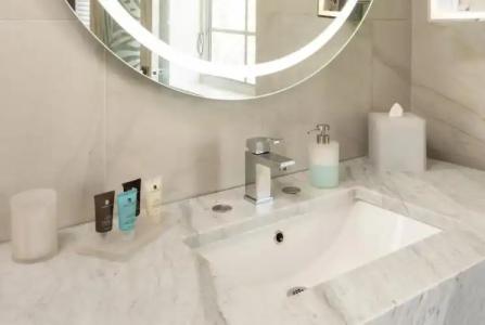 Lennox Miami Beach - 18