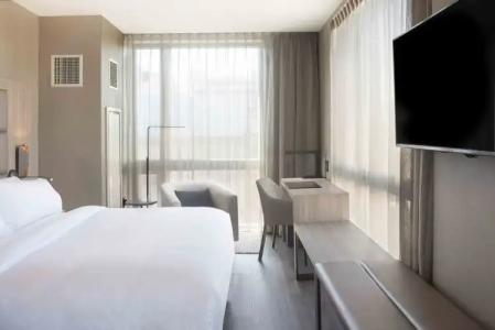 AC by Marriott Boston Downtown - 3