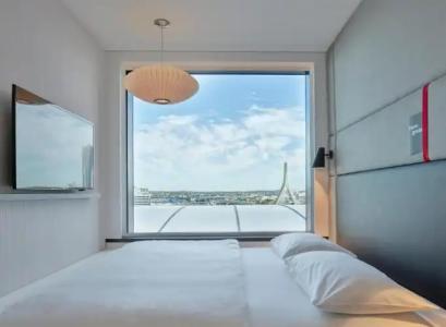 citizenM Boston North Station - 36