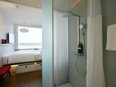 citizenM Boston North Station - 10