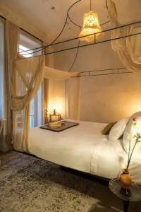Shila Athens - 115