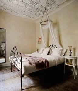 Shila Athens - 27