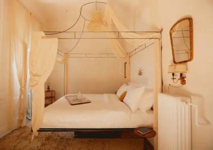 Shila Athens - 4