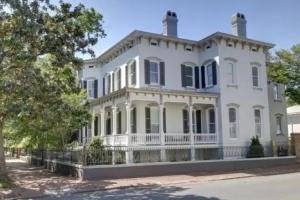 The Present Hotel, Savannah