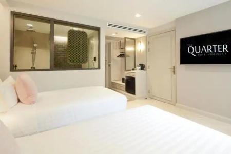 The Quarter Phromphong by UHG - SHA Extra Plus - 48
