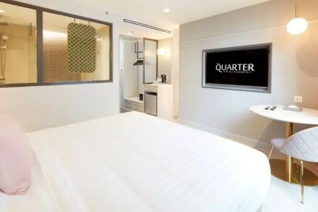The Quarter Phromphong by UHG - SHA Extra Plus - 32