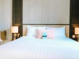 Deluxe Corner Double room