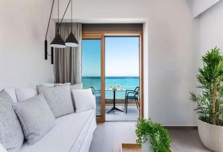 North Coast Seaside Suites - 88