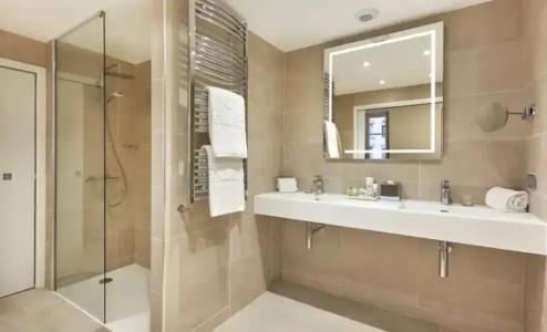 NH Collection Marseille - 90