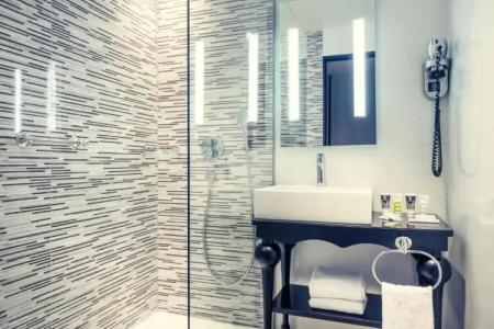 Mercure Paris Arc de Triomphe Wagram - 51
