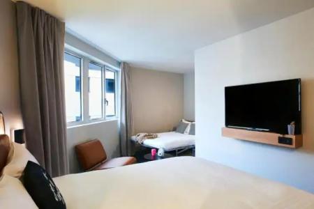 Moxy Paris Bastille - 32