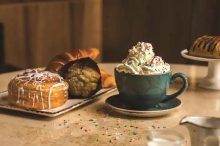 Delano Las Vegas at Mandalay Bay - 9