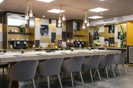 Niepce Paris, Curio Collection By Hilton - 15