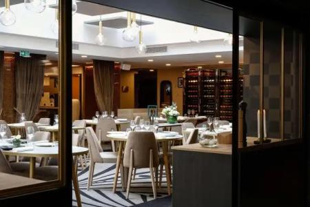 Niepce Paris, Curio Collection By Hilton - 18