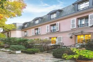 Hotel des Grandes Ecoles, Paris