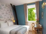Standard room with garden view