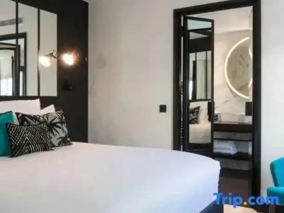 Laz' Spa Urbain Paris - 101