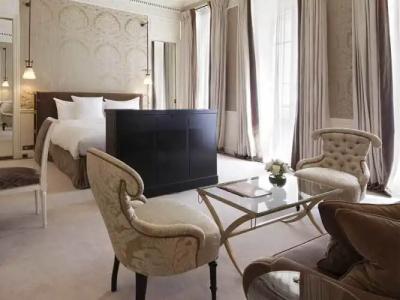 La Réserve Paris & Spa - 75