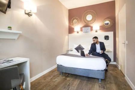 DE PARIS MONTPARNASSE - 105