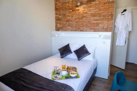 DE PARIS MONTPARNASSE - 33