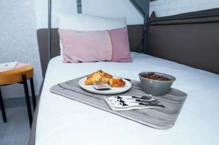 DE PARIS MONTPARNASSE - 166