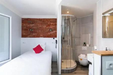 DE PARIS MONTPARNASSE - 72