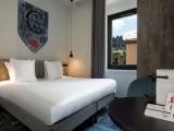 Standard Double room with city view