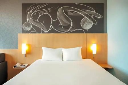 ibis budget Montpellier Sud Près d'Arènes - 37