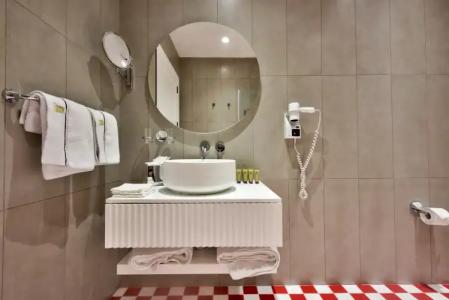 HOLM Boutique & SPA - IK Collection - 10