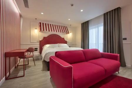 HOLM Boutique & SPA - IK Collection - 4